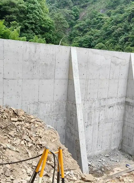 烟台莱州重力式挡土墙